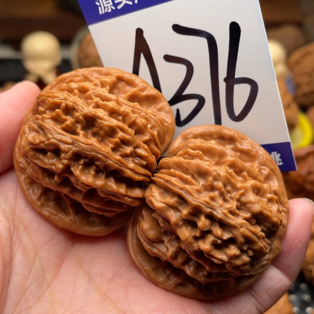 把件桃核四座楼44