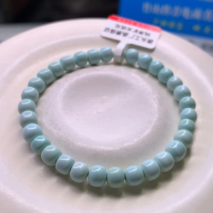 绿松石配饰未镶嵌止*