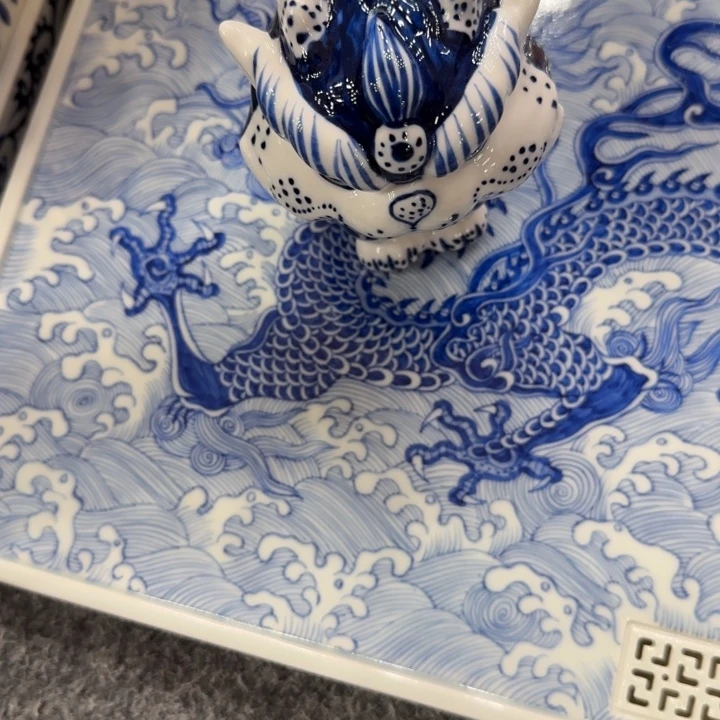 抖***户景德镇手工手绘陶瓷