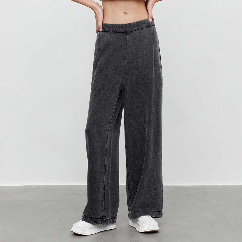 S·DEER圣迪奥时尚气质女装个性压褶做旧牛仔阔腿长裤S23380812