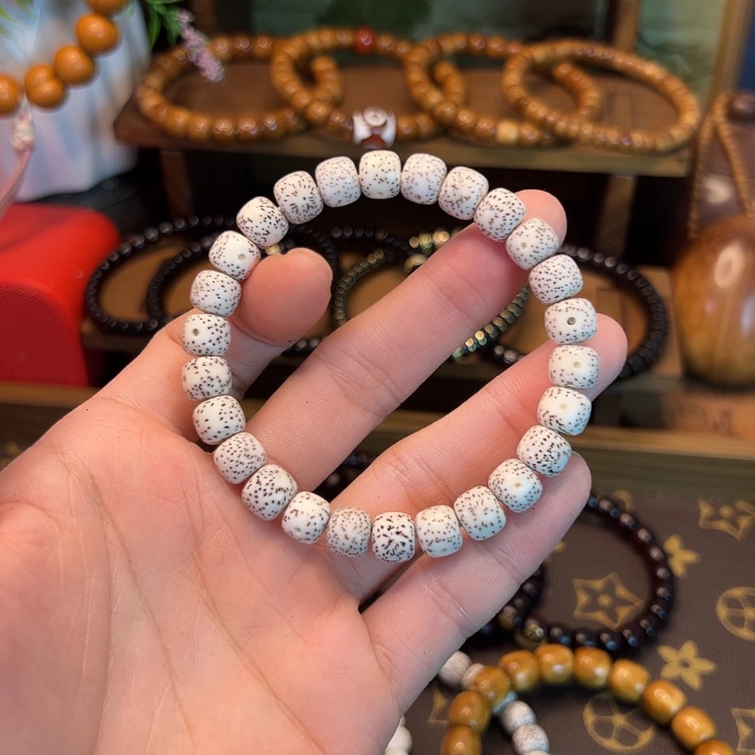 菩提根/象牙果手串