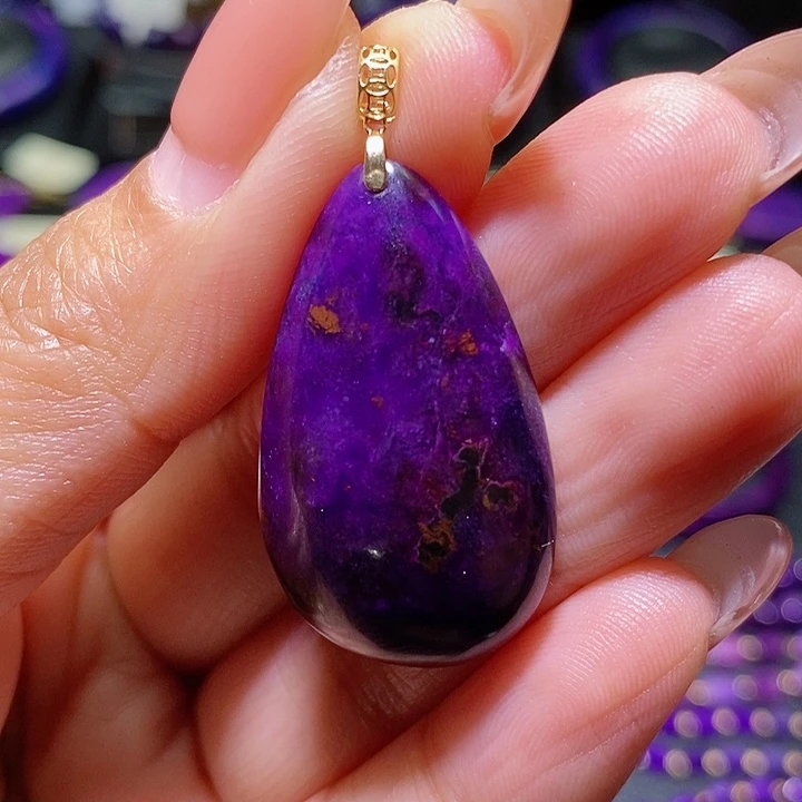 苏纪石（舒俱来）吊坠18K金镶嵌