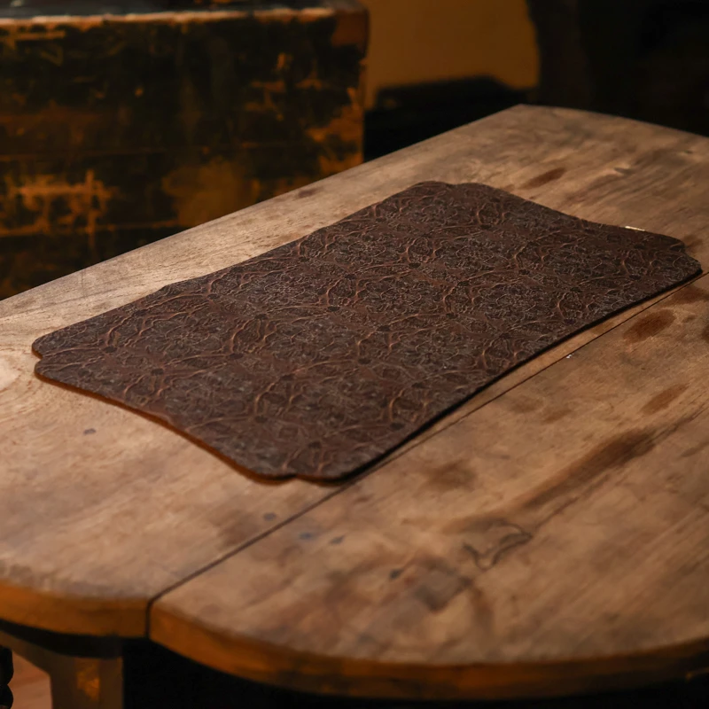 纳兰-【敦煌宝相】黑咖 束腰香云纱茶席45*24（慢蓝S0914）