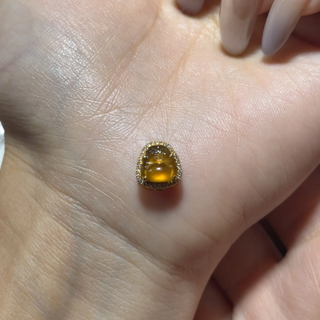 【闪购商品】颈饰18K金镶嵌翡翠