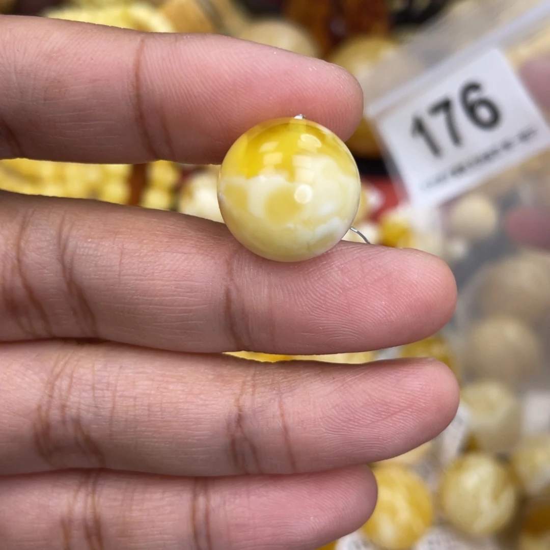 蜜蜡未镶嵌珠宝奇石粉16.5