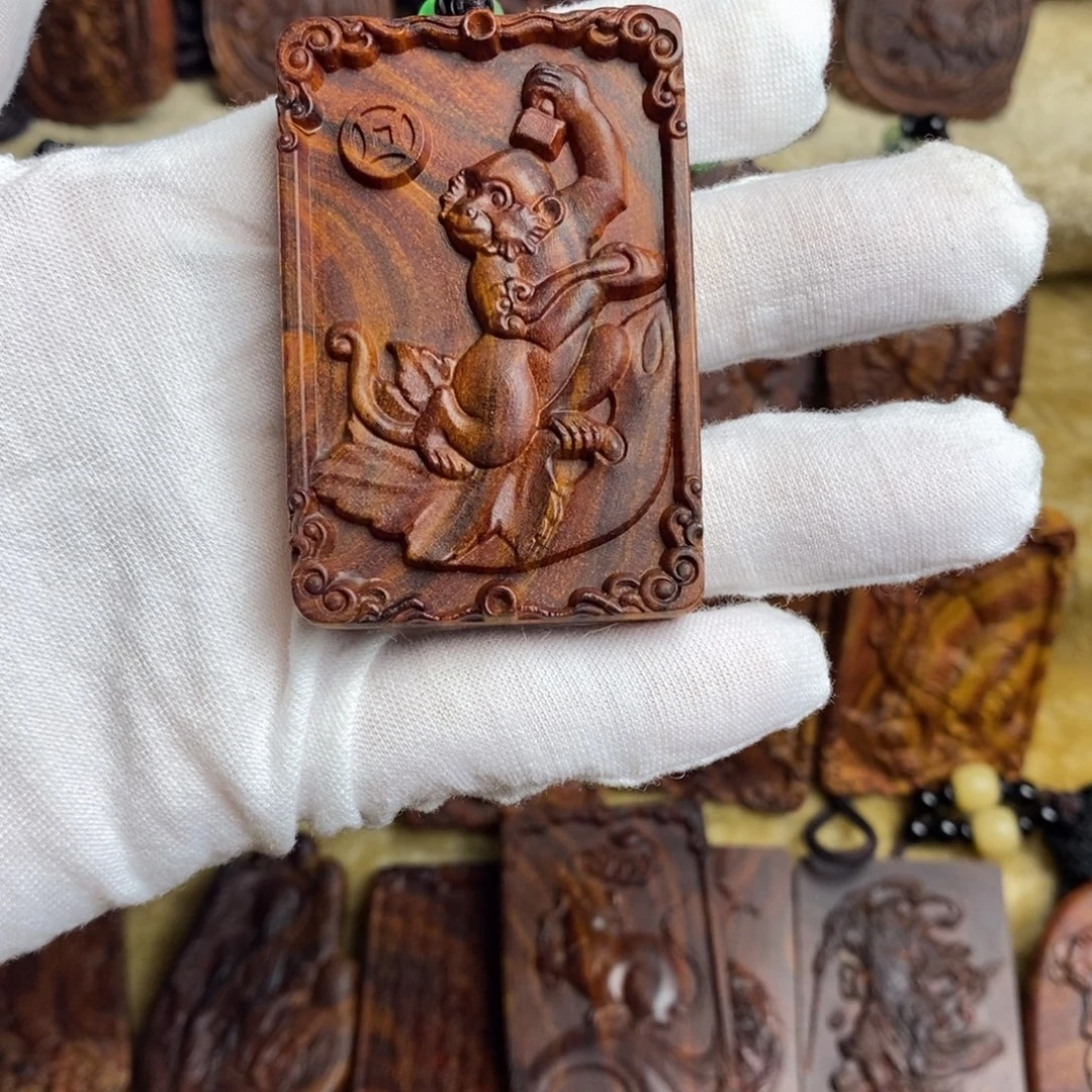 阿***飞黄花梨/降香黄檀手串/手链