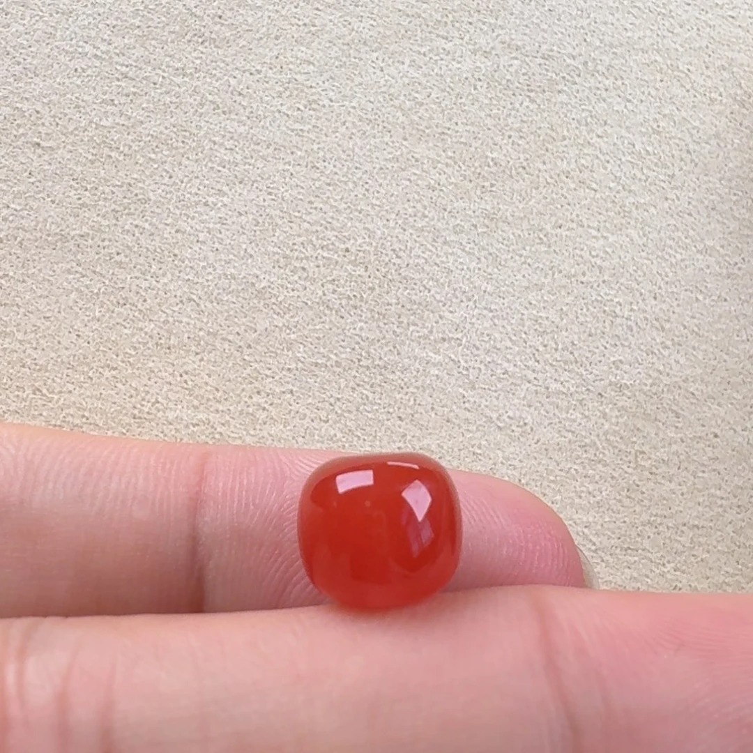 一***、南红玛瑙未镶嵌老型9.8*8.5