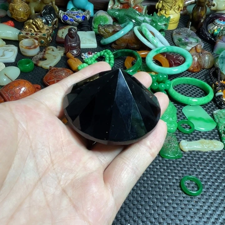 滴血莲花菩提吊坠