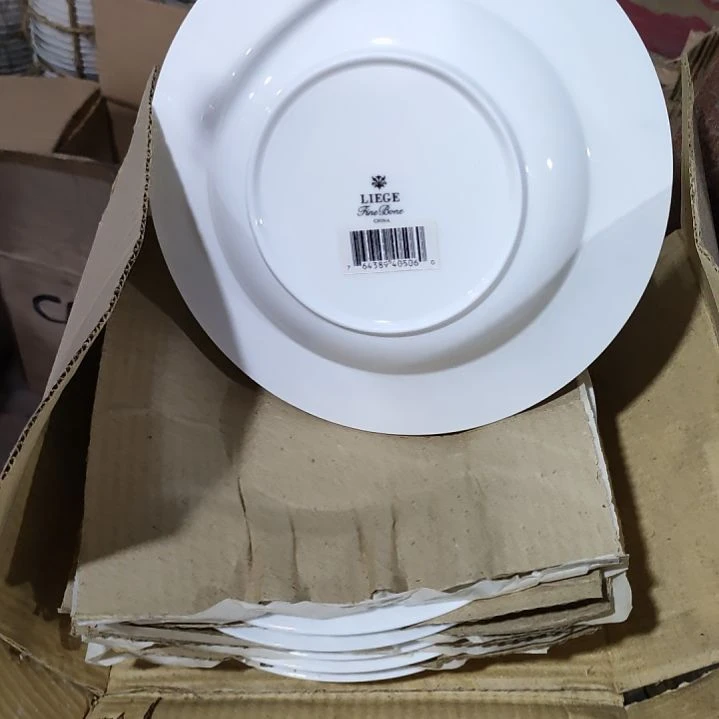 摆件陶瓷盘子碗啥都有