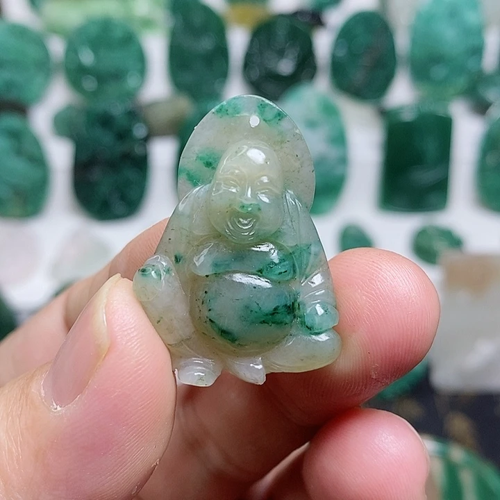 未镶嵌独山玉颈饰