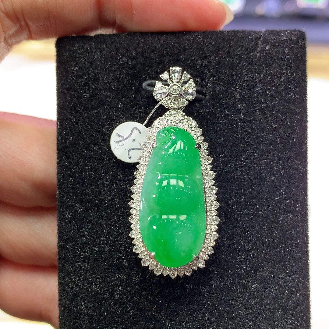 翡翠18K金镶嵌吊坠(不含链)