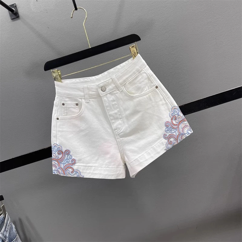 重工中国风刺绣设计牛仔短裤女士夏装新款高腰休闲a字热裤阔腿