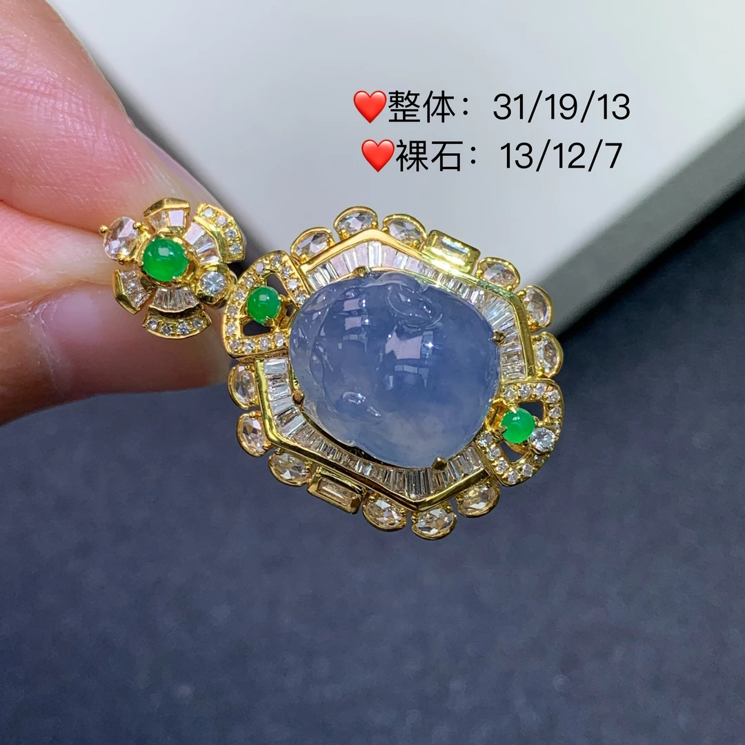 新品推荐·18K金高冰冰川蓝金蝉设计款翡翠玉石缅A吊坠气质时尚