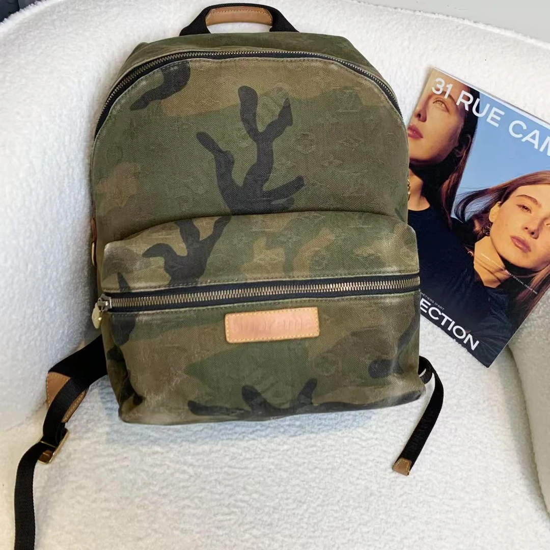 95新 LouisVuitton/路易威登 lvsupreme联名款迷彩双肩包51643653
