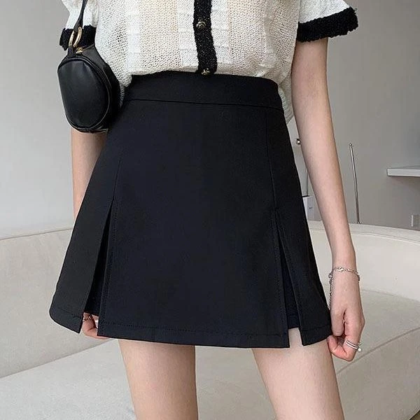 不规则字短裙女夏季2024新款高腰显瘦白色半身裙设计感小众裙子