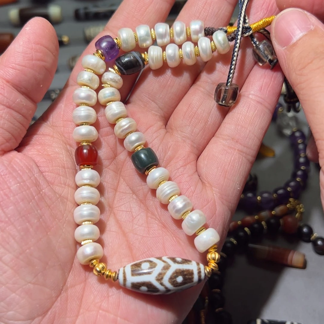 玛瑙/玉髓颈饰未镶嵌