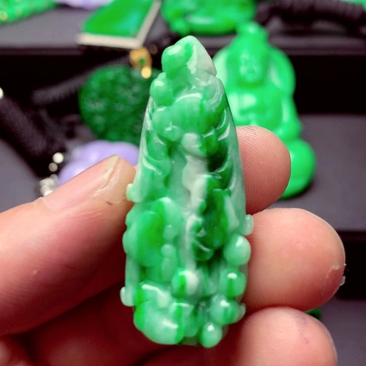 翡翠未镶嵌吊坠(不含链)