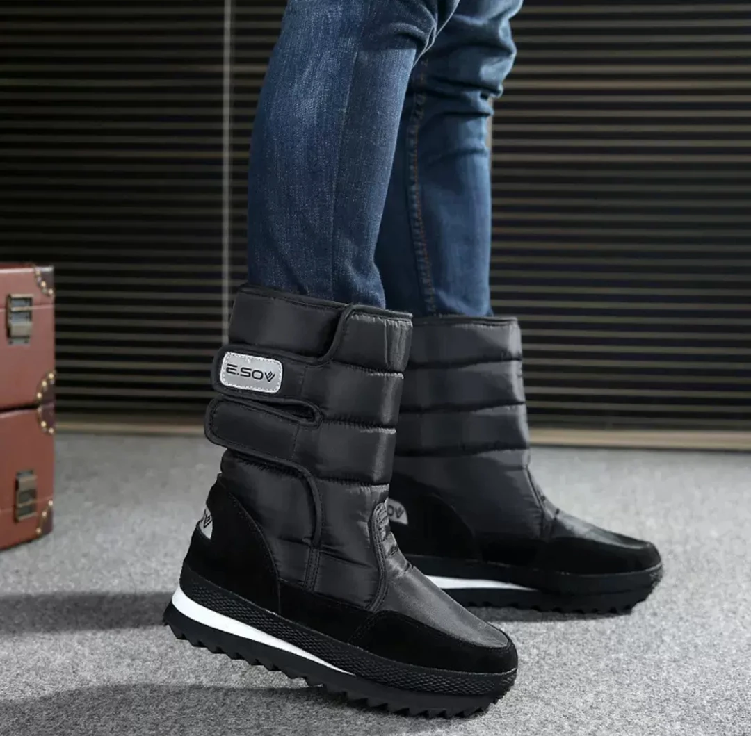 哈尔滨冬季保暖防滑厚底防水雪地靴