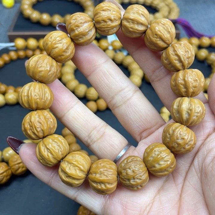 猴头核桃吊坠精品