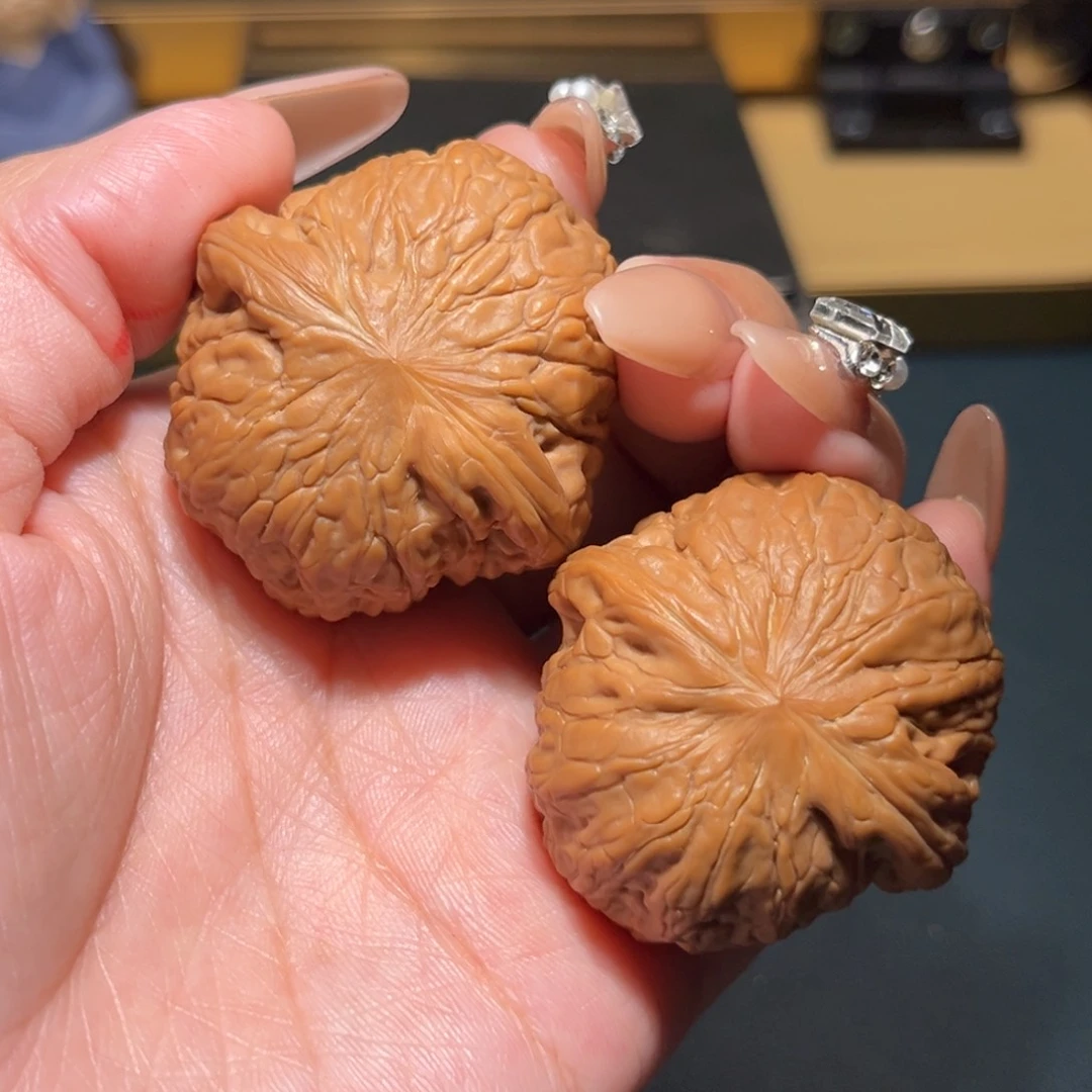 文玩核桃把件用****3铁锤40