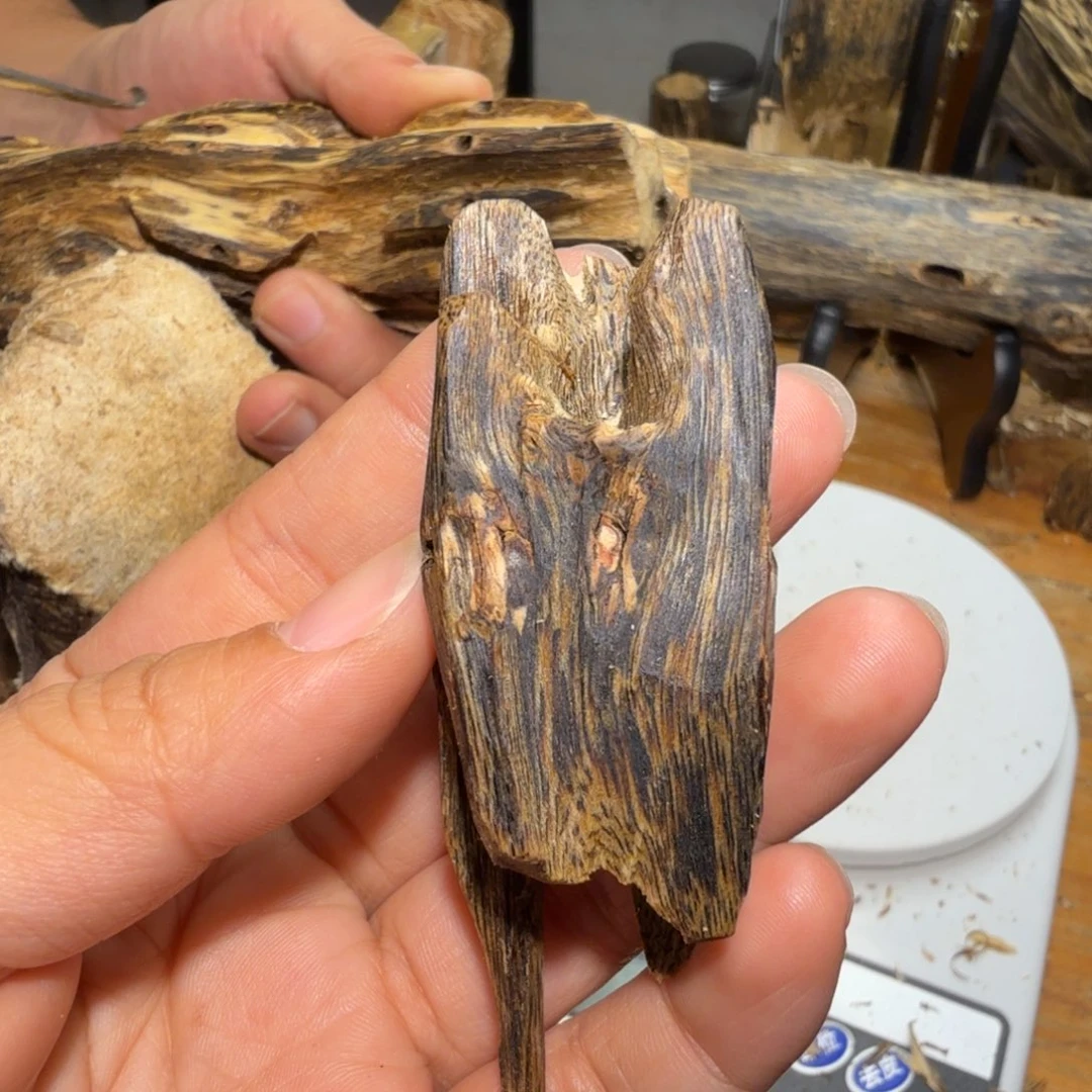 棋楠沉香白奇块料12k