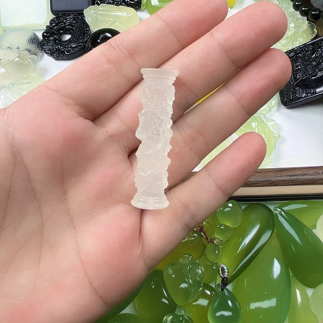 未镶嵌岫玉吊坠(不含链)适**止