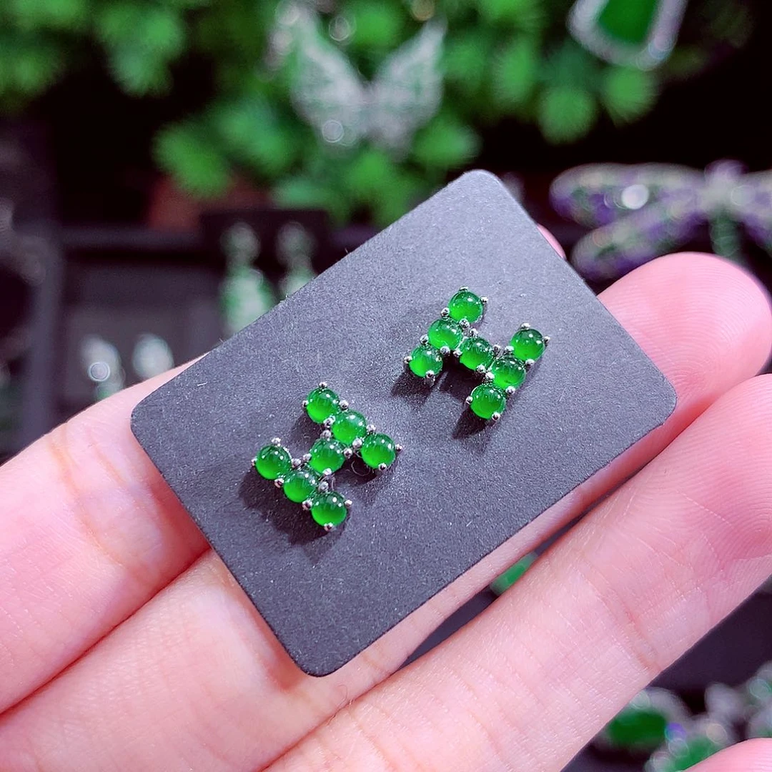 颈饰未镶嵌翡翠天然