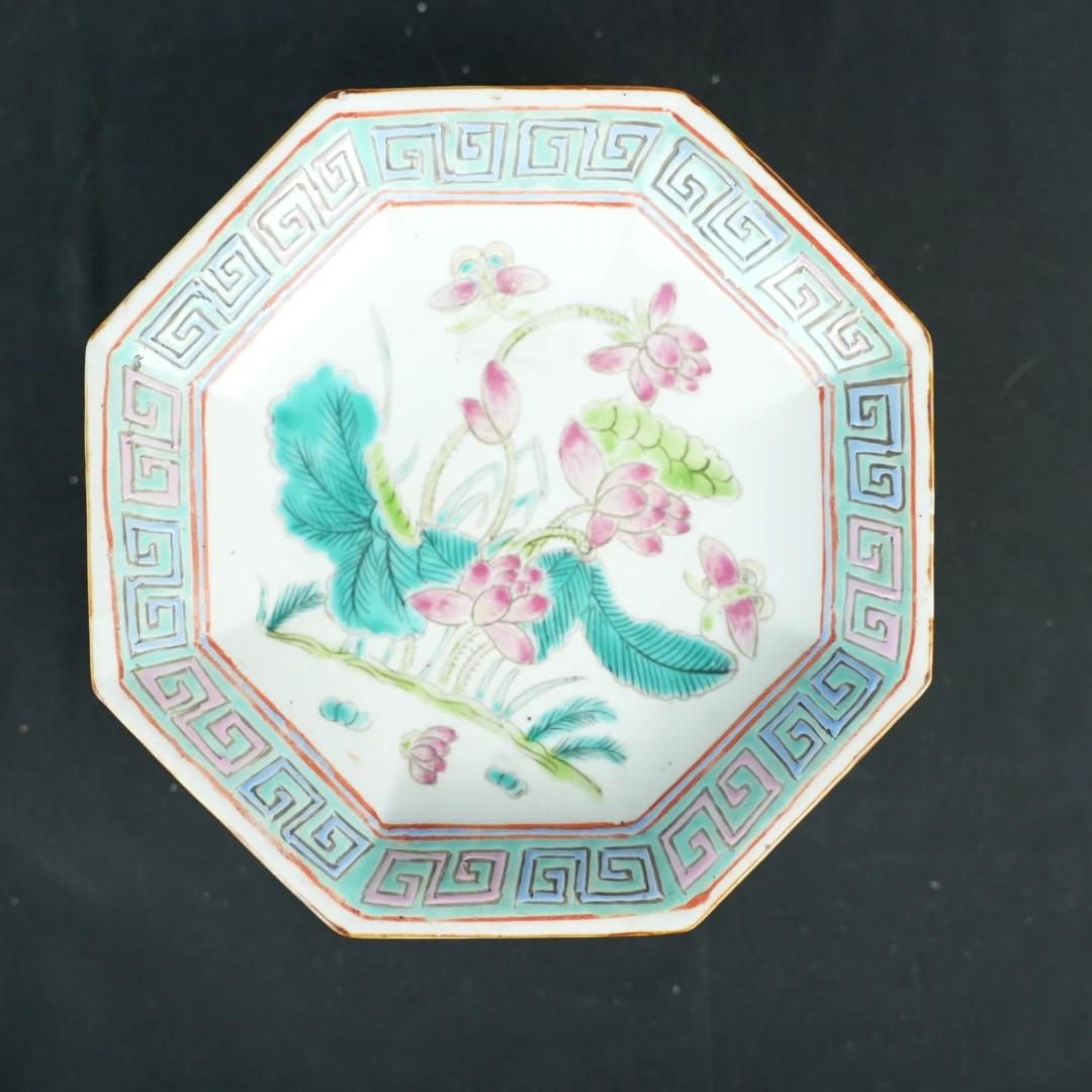 H0017六棱粉彩荷花赏盘