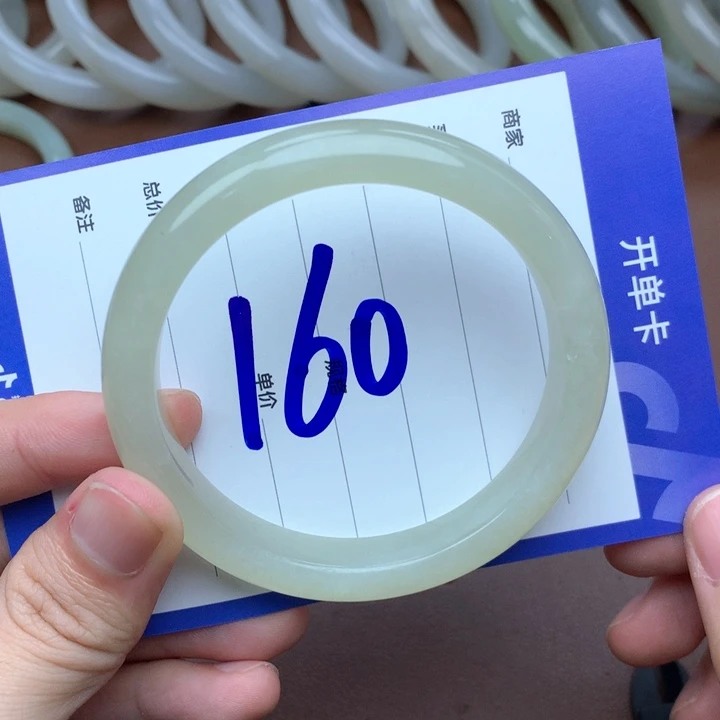 和田玉未镶嵌手镯59