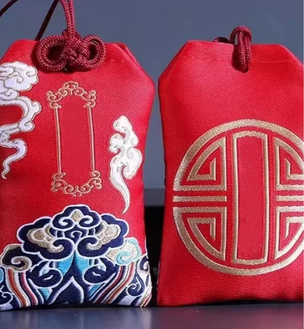 【及时安頓】洄赠菁媄饰品