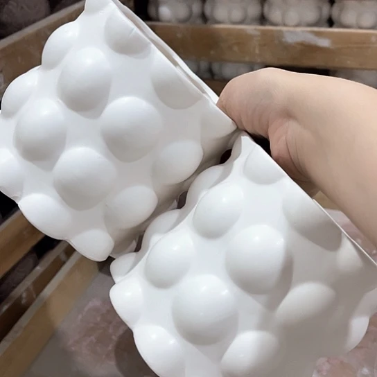 多肉绿植陶瓷花盆9.9包邮，有孔