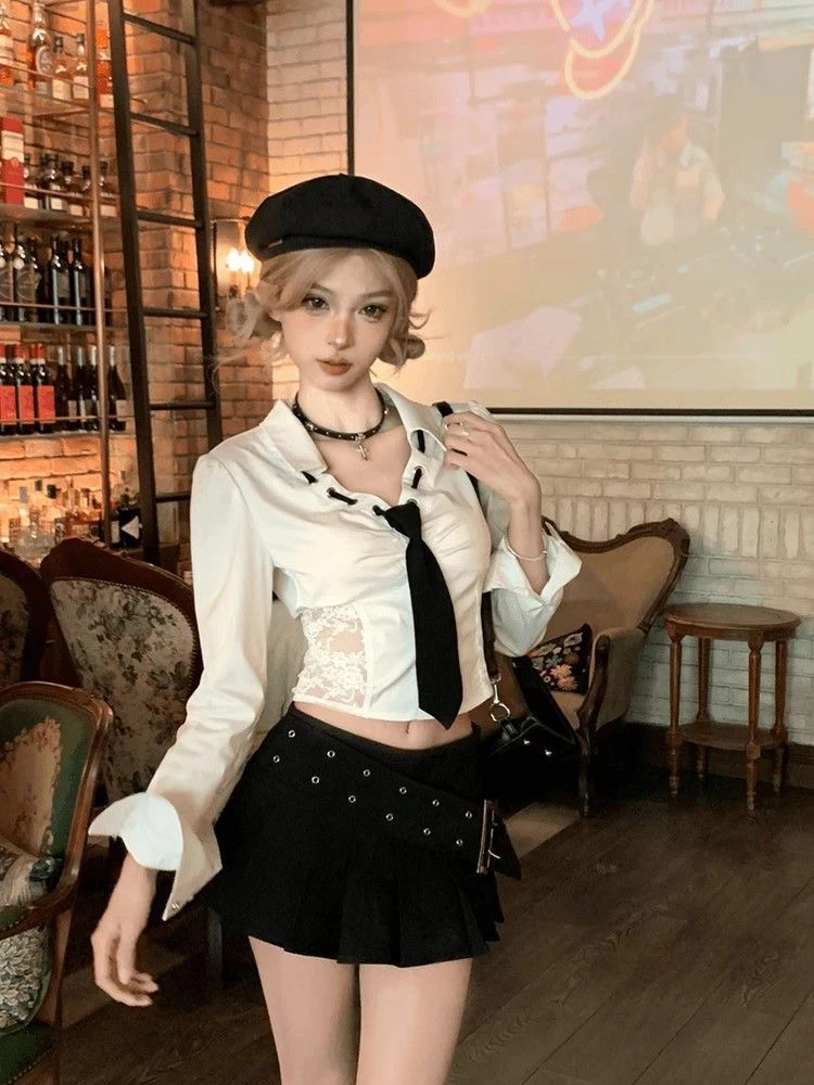 纯欲风辣妹设计感修身长袖白色衬衫上衣