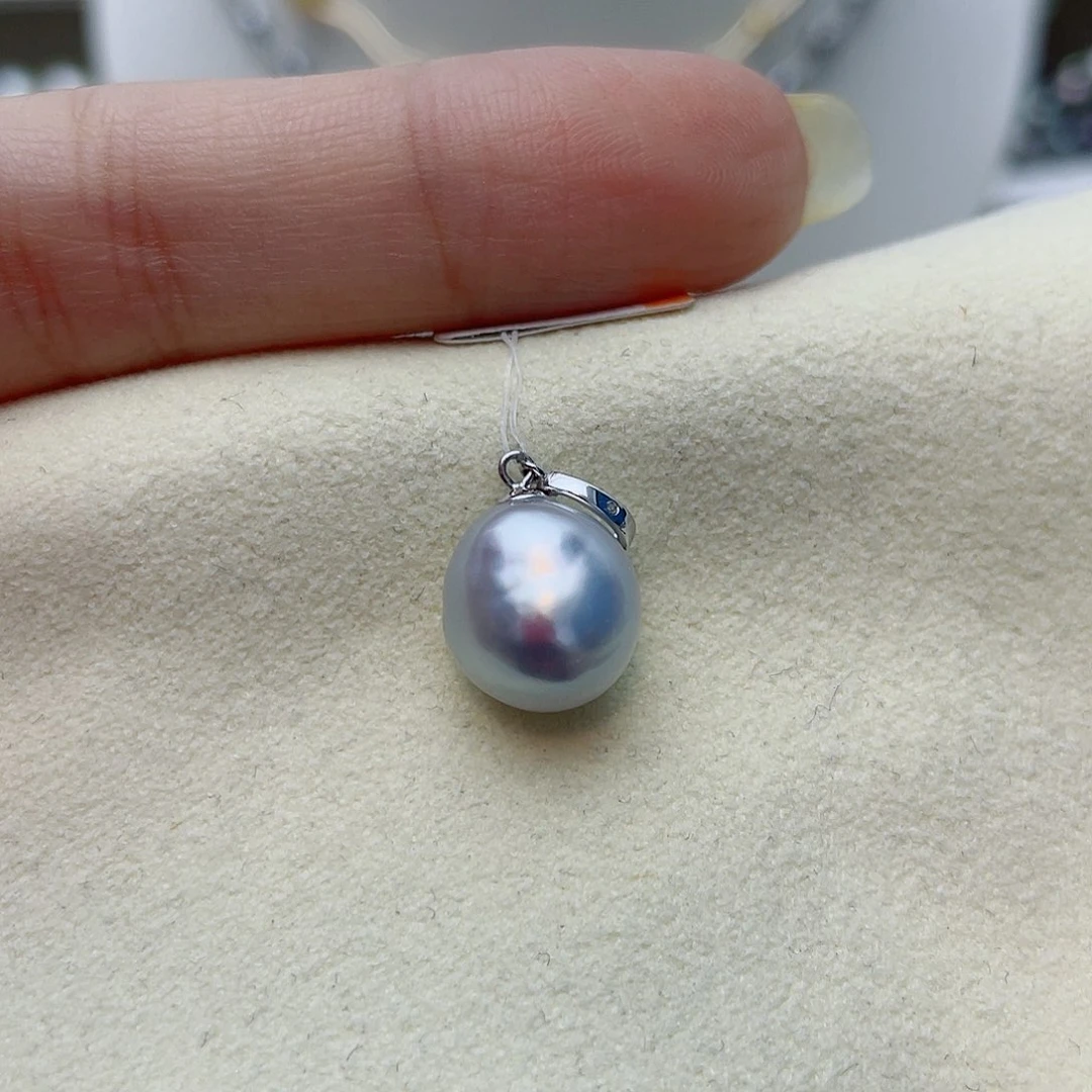 颈饰18K金镶嵌海水珍珠w79