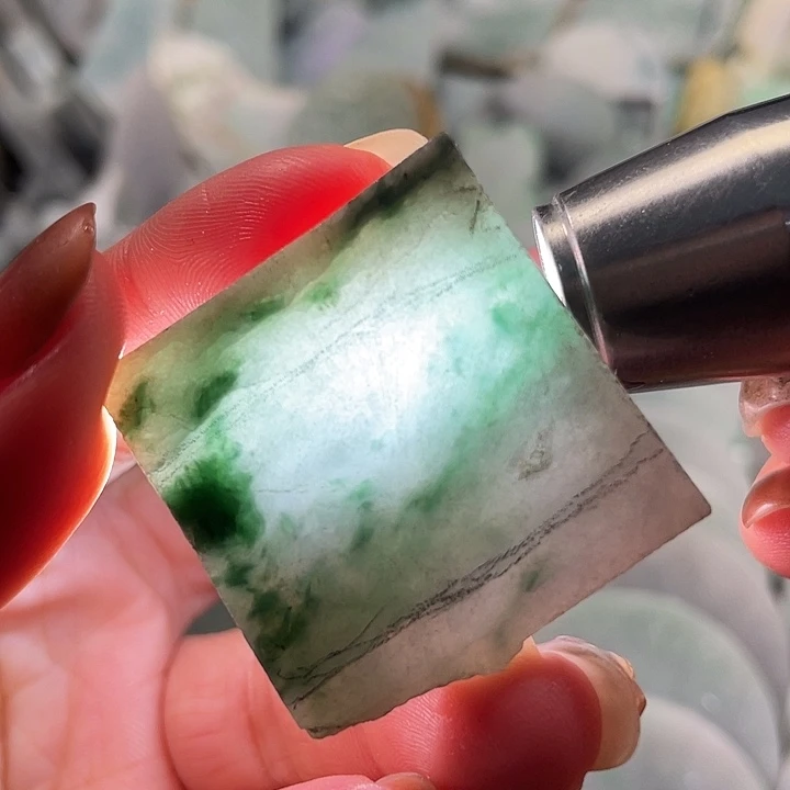 裸石翡翠180000000