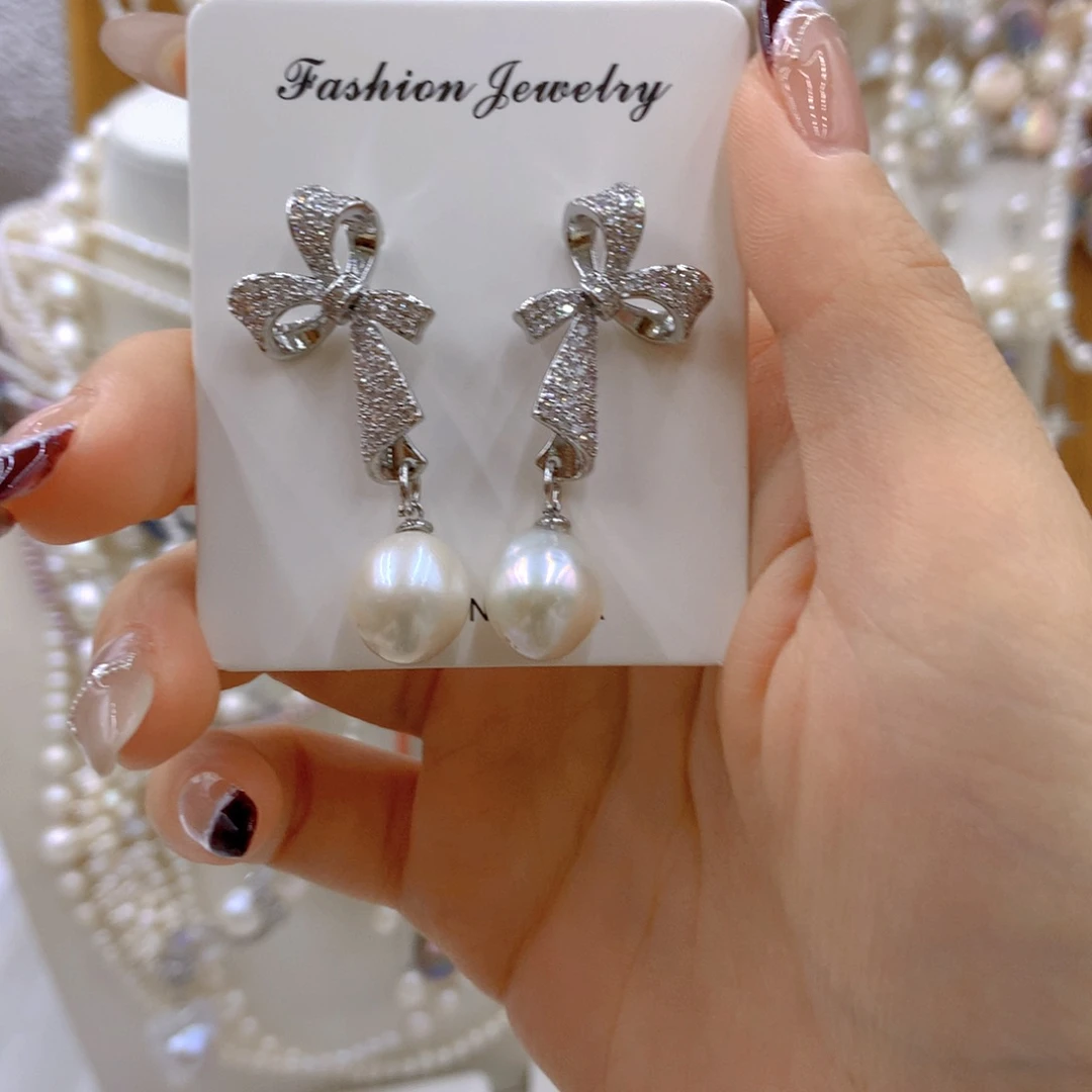 淡水珍珠耳饰合金