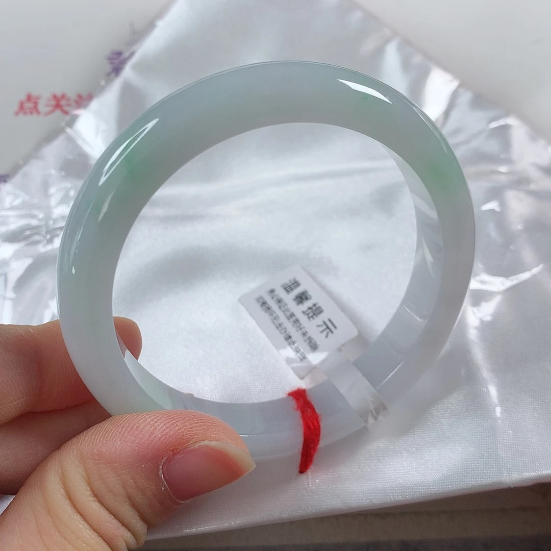 翡翠手镯未镶嵌①②④