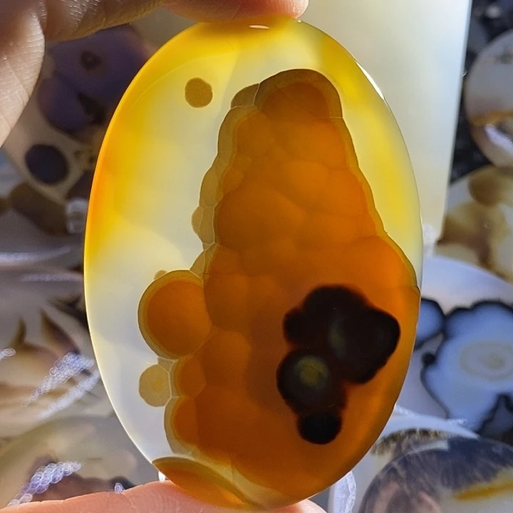 未镶嵌颈饰玛瑙/玉髓