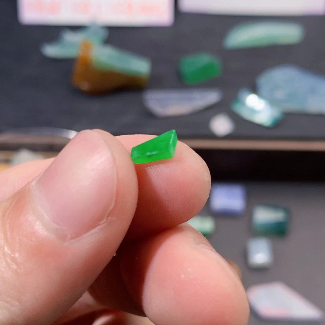 未镶嵌定制翡翠7