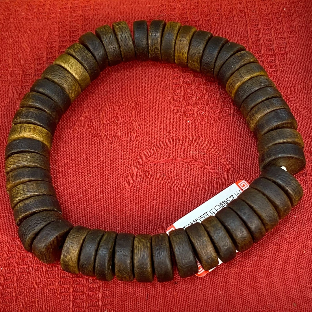 越南芽庄沉香白棋楠卡1.1药片珠单圈14克九九沉养香瓶沉香碎屑