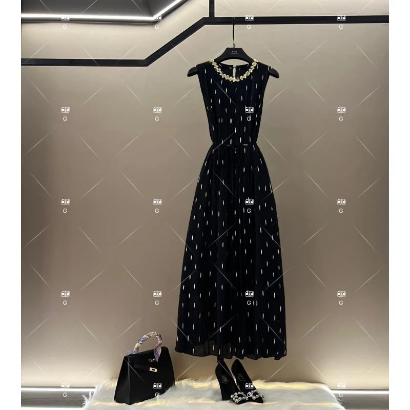 【李娜】夏季新款复古时尚百搭印花无袖连衣裙 H-938