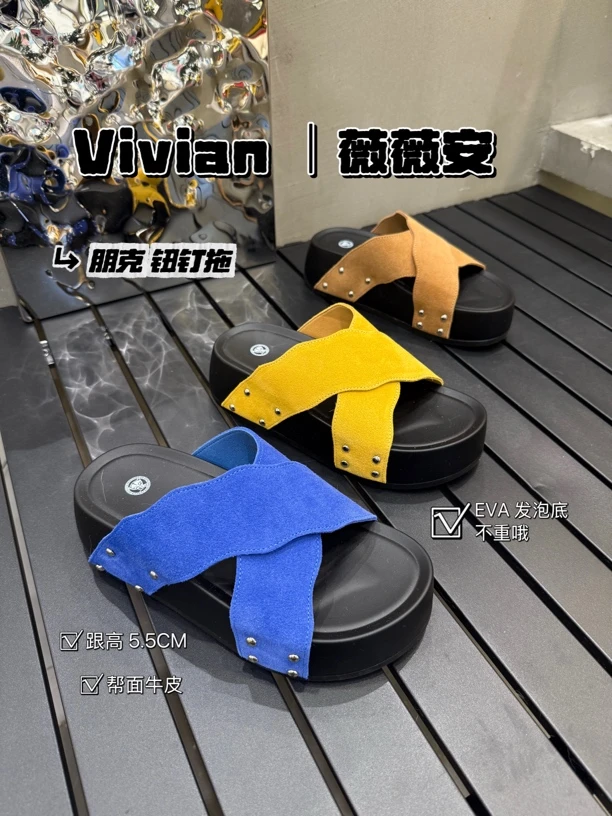 Vivian｜ 薇薇安 【跟高5.5CM） 厚底真皮外穿露趾松糕拖鞋沙滩凉拖