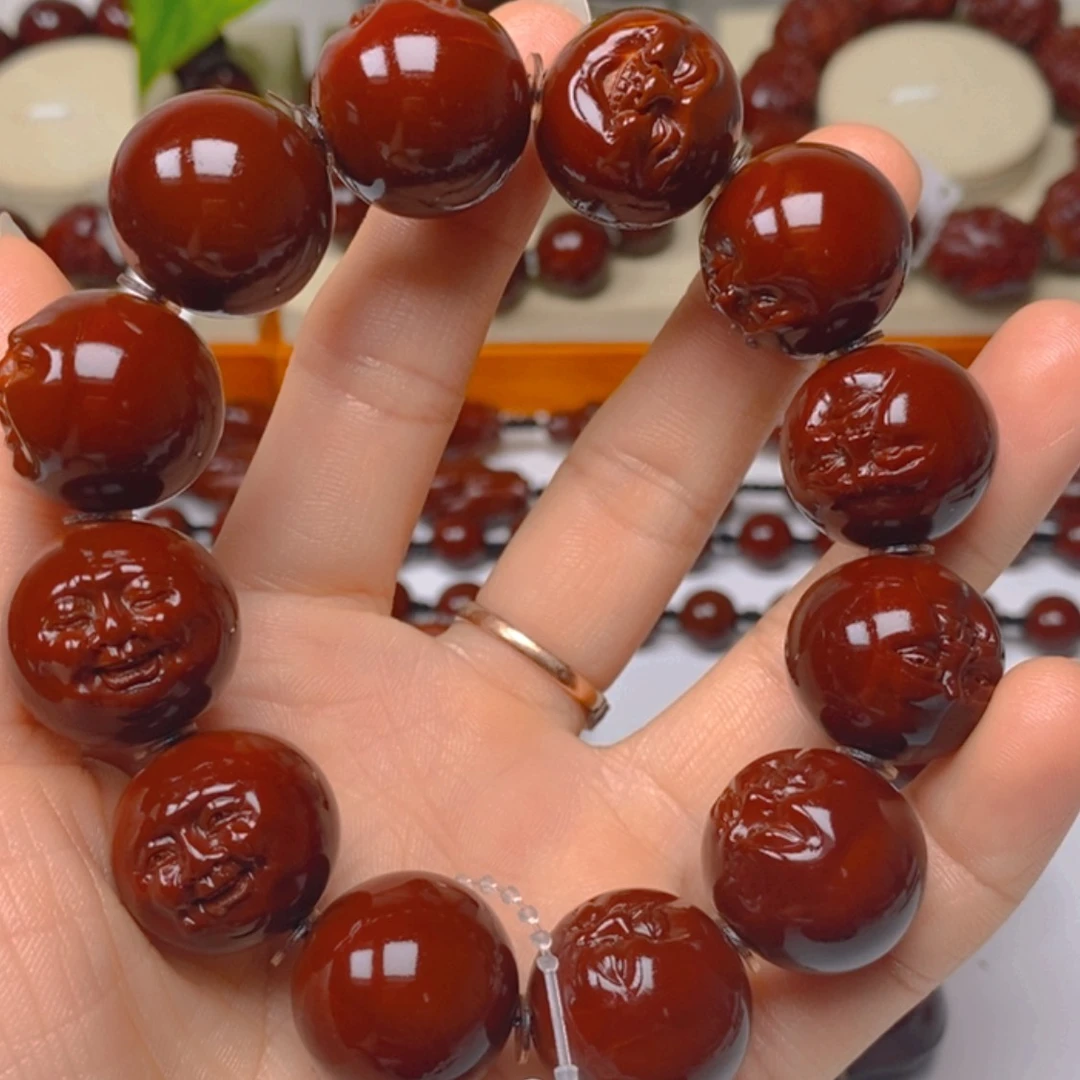 【闪购商品】橄榄核吊坠爱**校包浆玉化