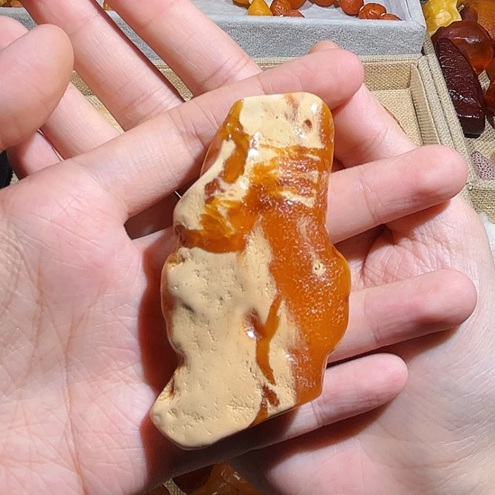 琥珀颈饰未镶嵌蜜蜡全皮手把（打孔不退换）