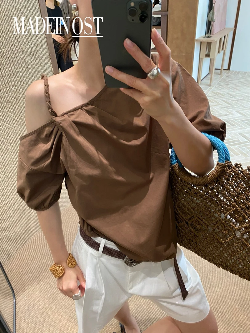 斜肩扭结设计慵懒松弛感夏季斜肩短袖衬衫