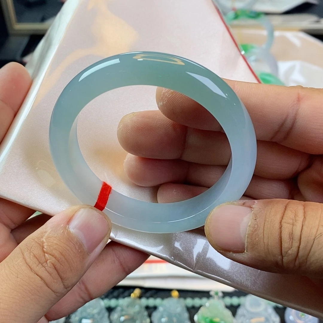 【闪购商品】未镶嵌手镯翡翠