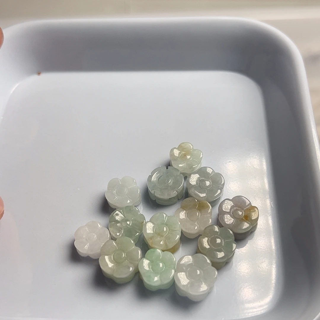 颈饰未镶嵌翡翠天然翡翠