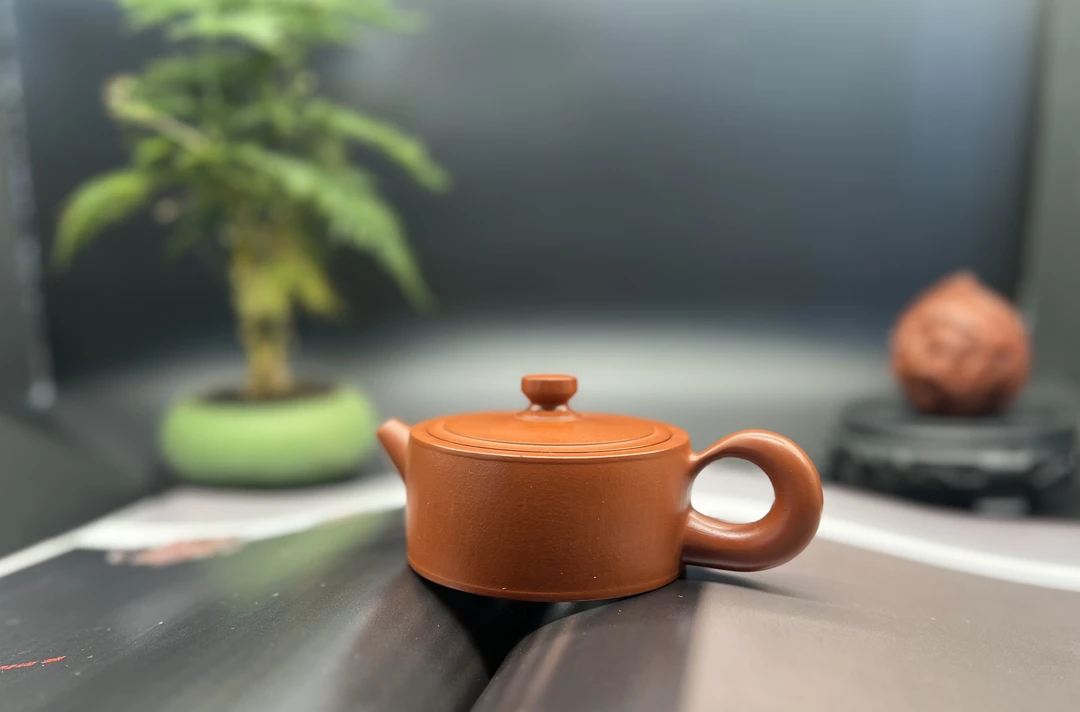 原创设计权衡壶，民间绝技朱红砂，丁氏苹果肌，宜兴纯原矿紫砂壶