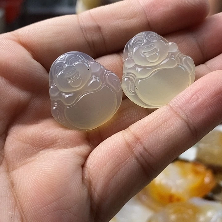 沧***海未镶嵌颈饰玛瑙/玉髓