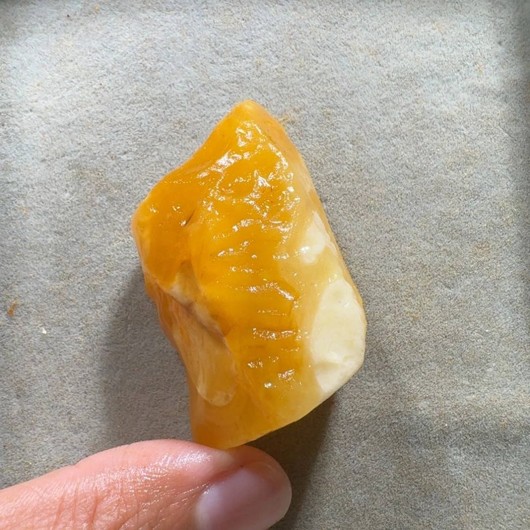 定制琥珀未镶嵌定制