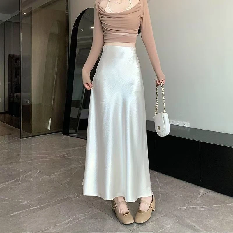 高级半身裙女春夏新款高腰松紧垂感A字包臀长裙子